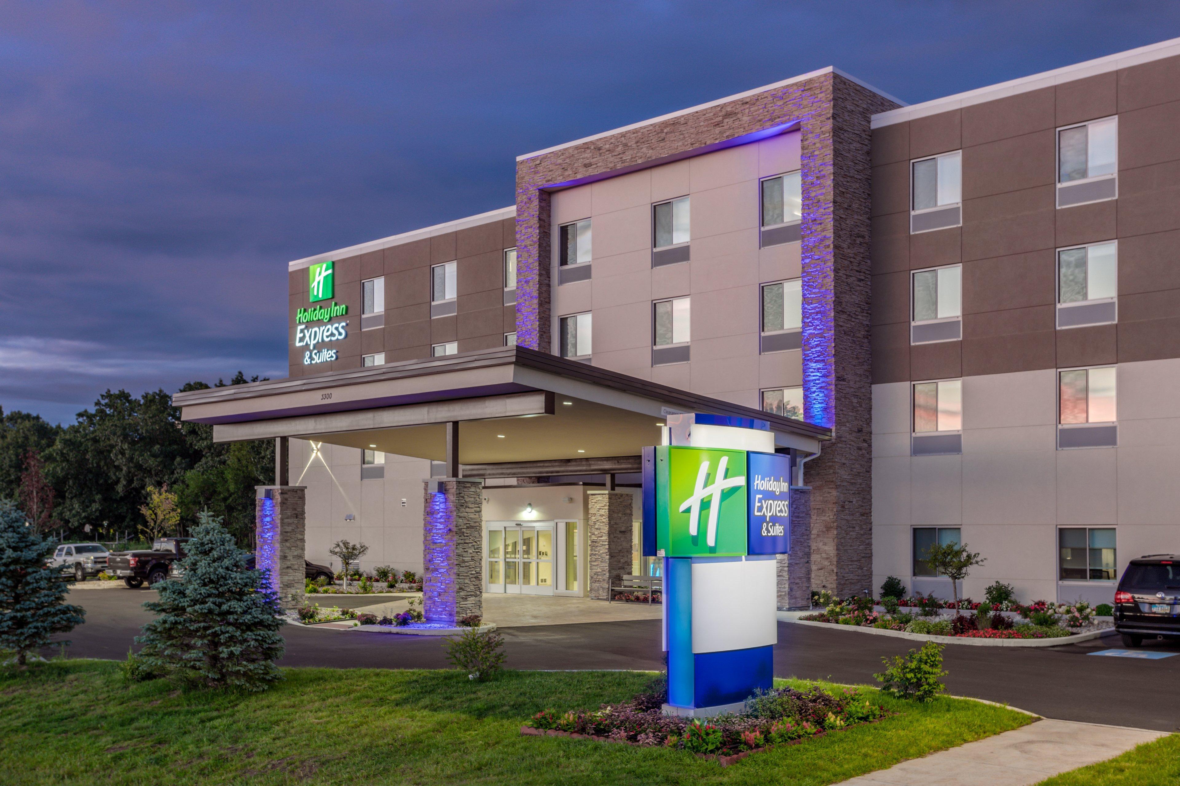 Holiday Inn Express & Suites - Elkhart North By Ihg Exteriér fotografie