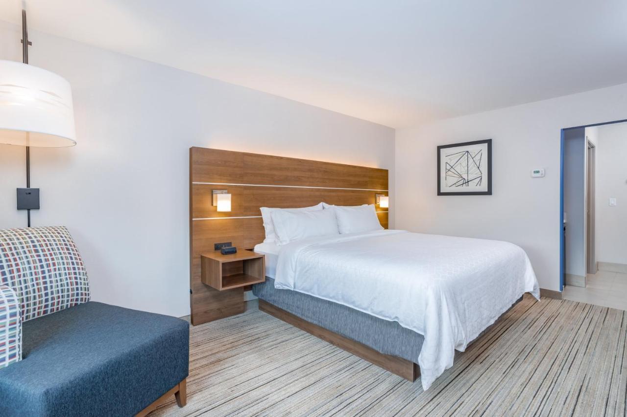 Holiday Inn Express & Suites - Elkhart North By Ihg Exteriér fotografie
