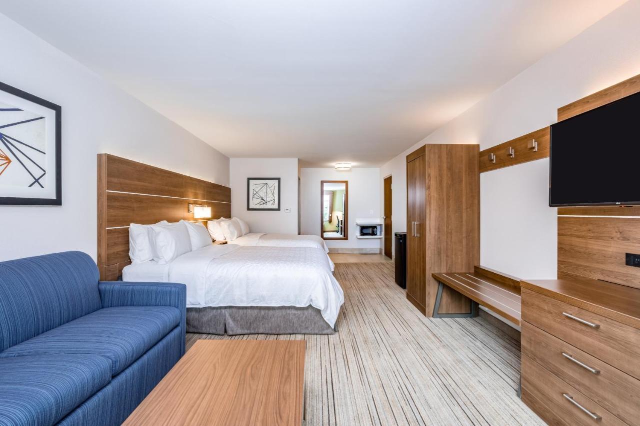 Holiday Inn Express & Suites - Elkhart North By Ihg Pokoj fotografie